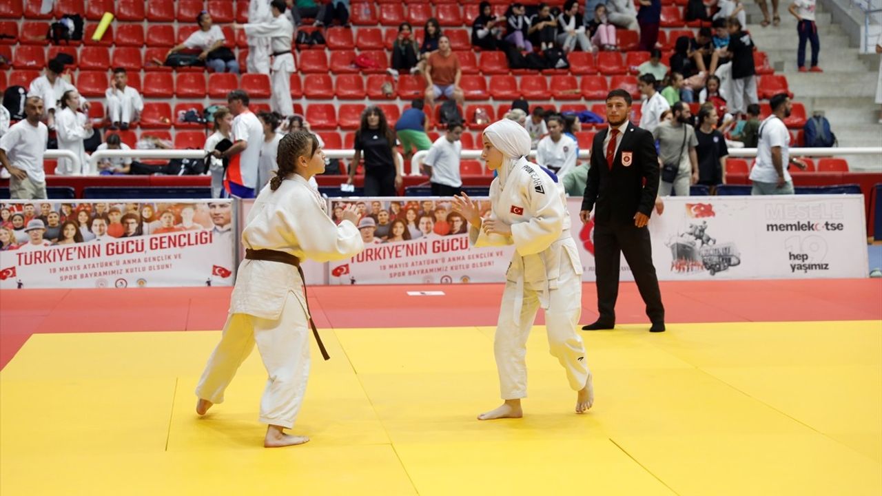 20. Karadeniz Judo Turnuvası Sonuçlandı