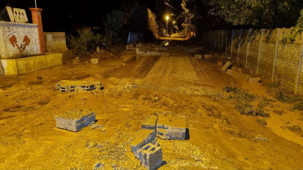 Alaca'da Sağanak Yağıştan Zarar Görüldü