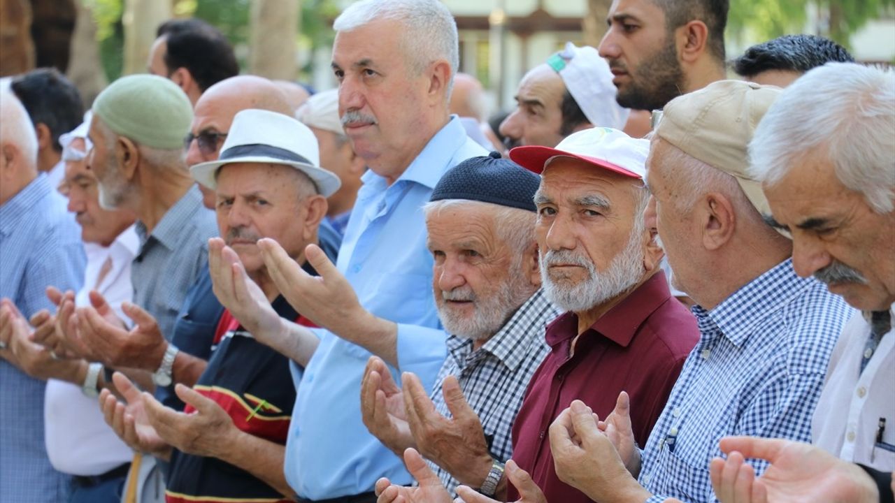 Amasya'da Ayşenur Ezgi Eygi İçin Gıyabi Cenaze Namazı
