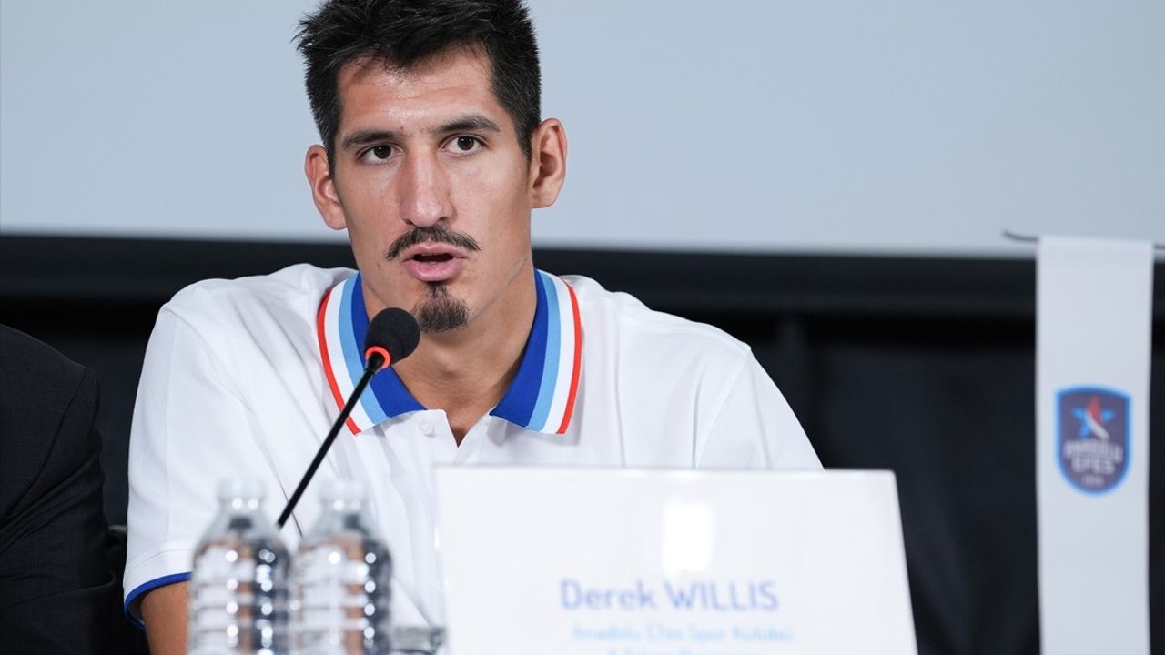 Anadolu Efes ve Okyanus Kolejleri İş Birliğini 4 Yıl Uzattı