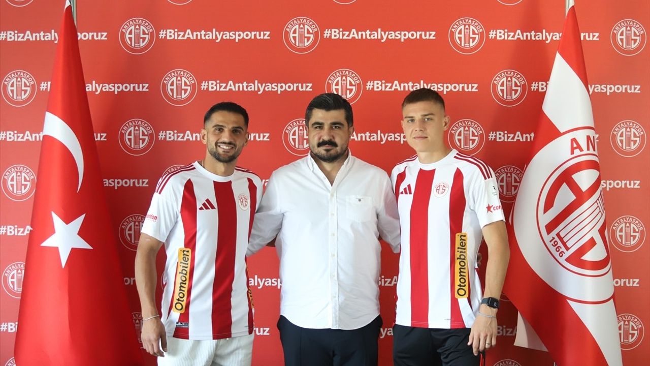 Antalyaspor’da Yeni İmzalar: Petrusenko ve Dursun Takımda