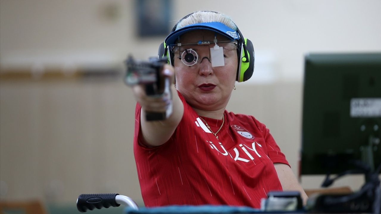 Aysel Özgan: Gümüş Madalyalı Gurur Anı