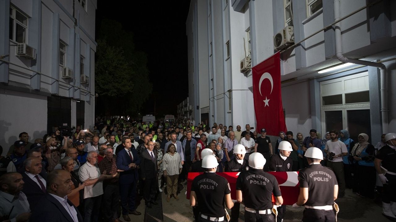 Ayşenur Ezgi Eygi'nin Cenazesi Aydın'a Uğurlandı