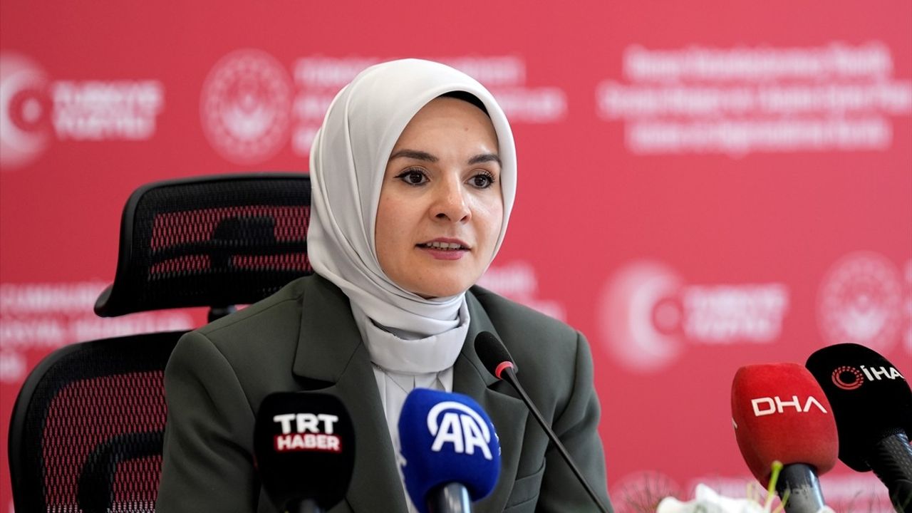 Bakan Göktaş, Roman Vatandaşlar İçin Projeleri Değerlendirdi