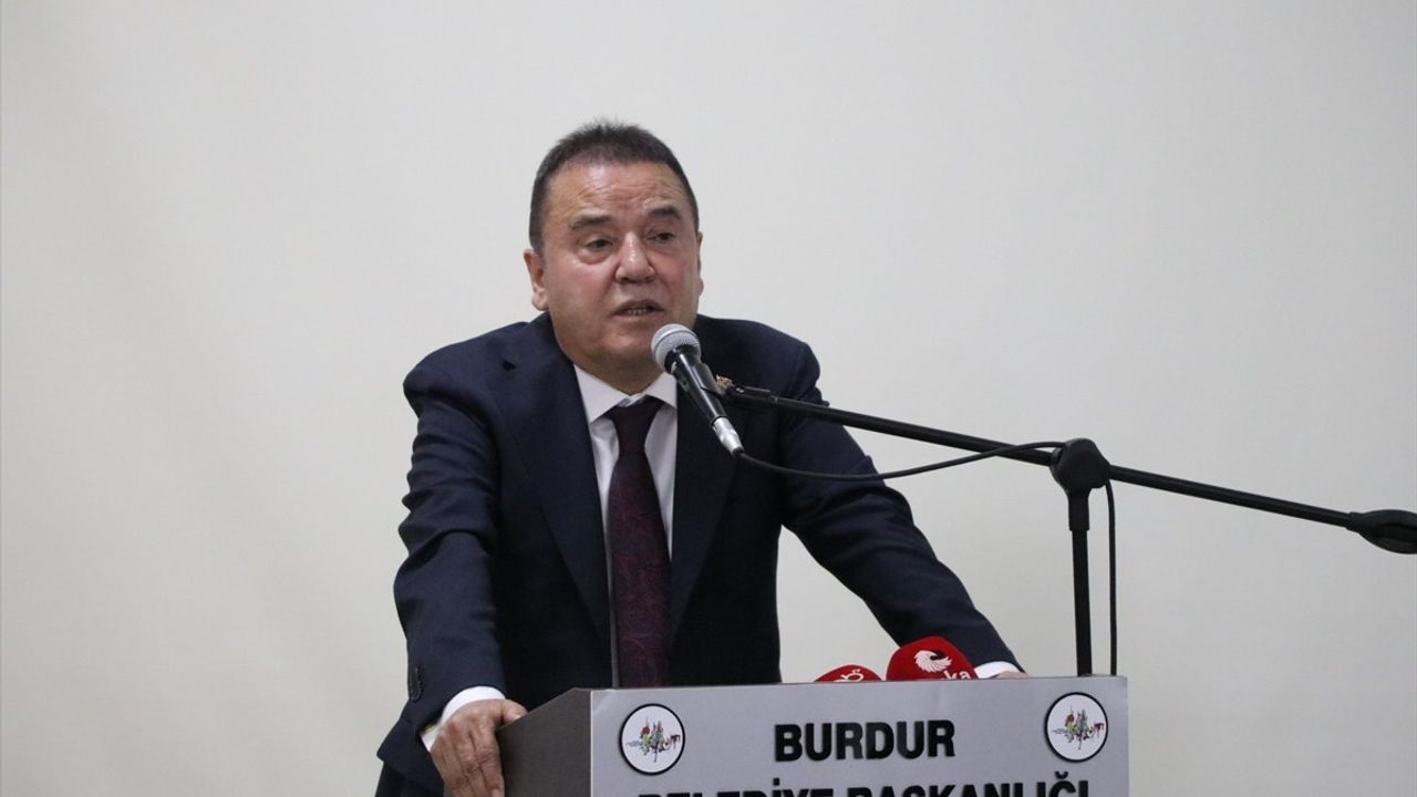 Burdur'da Akdeniz Belediyeler Birliği İstişare Toplantısı Yapıldı