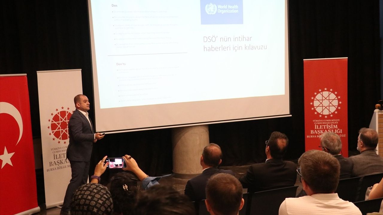 Bursa'da Medya Mensuplarına Bağımlılık ve İntihar Eğitimi Verildi