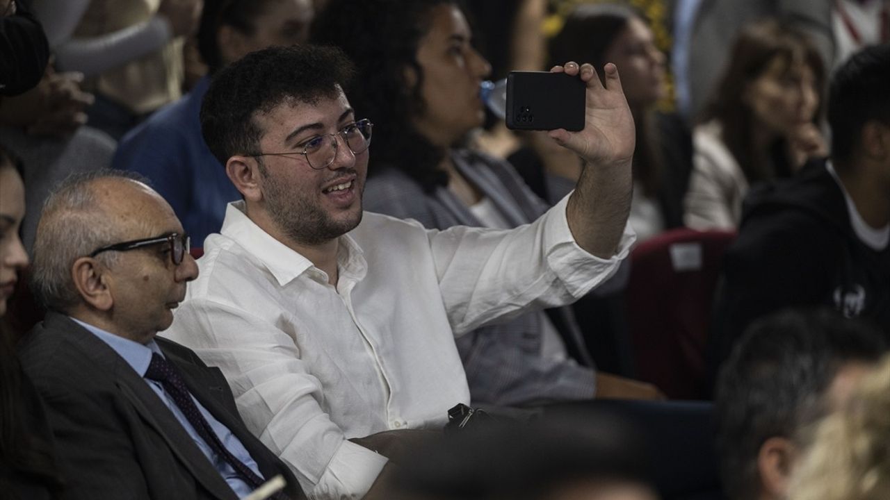 Devlet Korumasındaki Gençlere Kamu İstihdamı: Bakan Göktaş'ın Açıklamaları