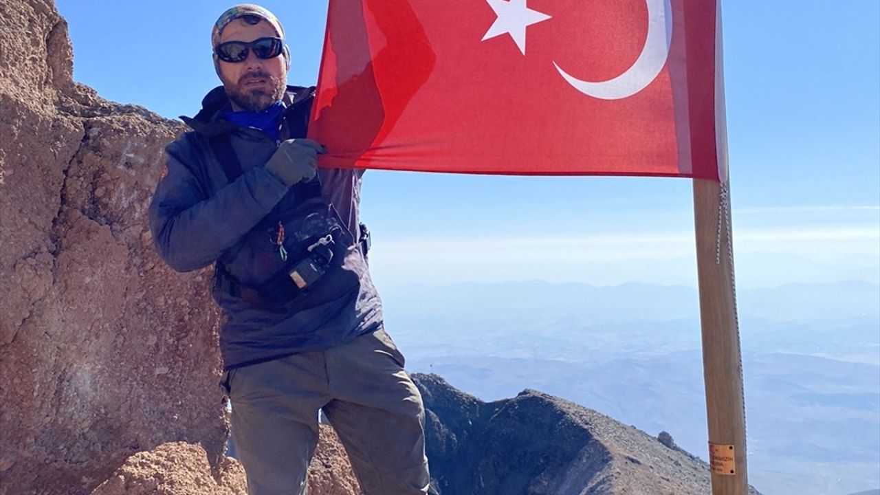 Erciyes Dağı'na 101 Kez Zirve Tırmanışı Yapan İbrahim Kiraz'ın Hikayesi