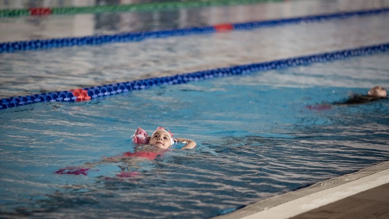 Erzurum'da 42 Bin Çocuğa Yüzme Eğitimi Verildi