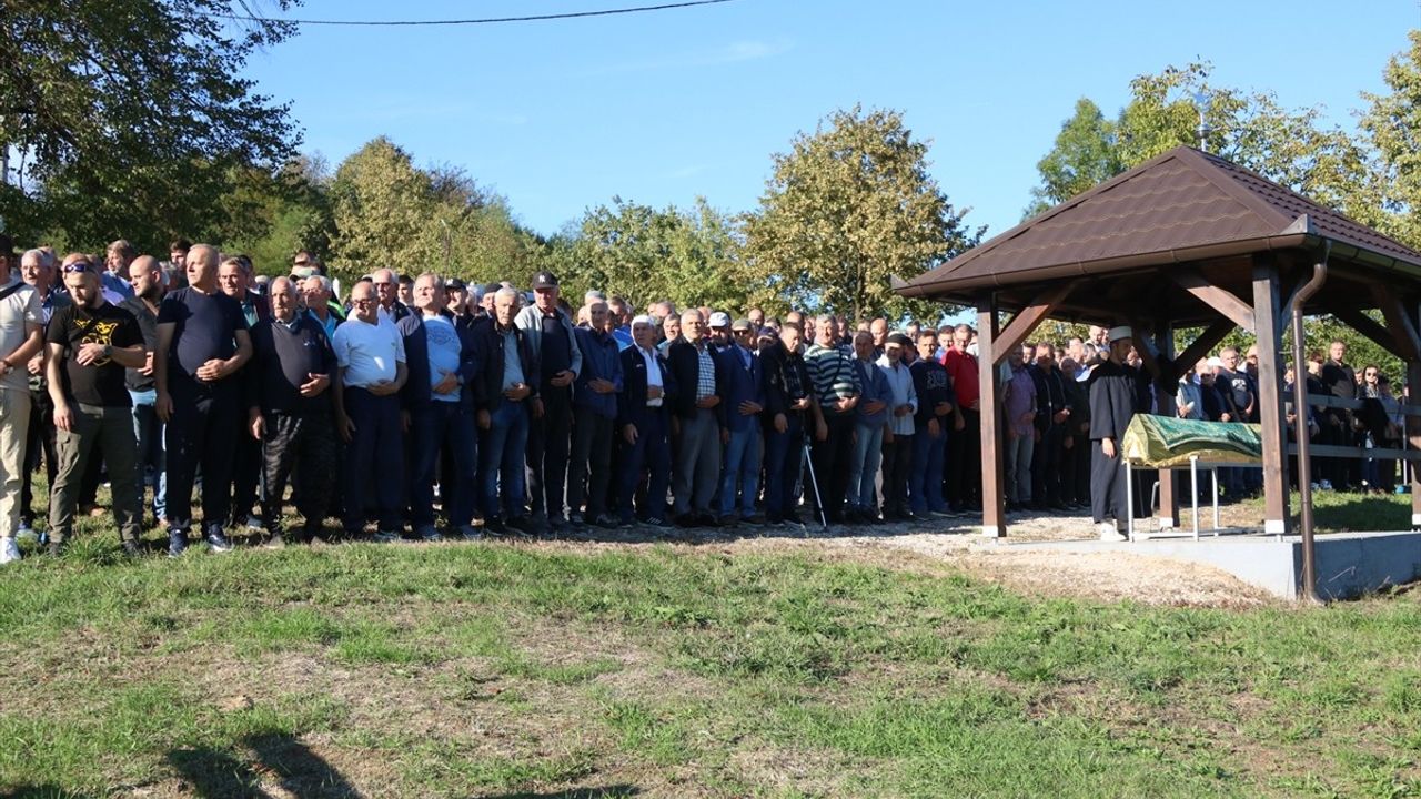 Eski Milli Basketbolcu Asım Pars, Bosna Hersek'te Son Yolculuğuna Uğurlandı