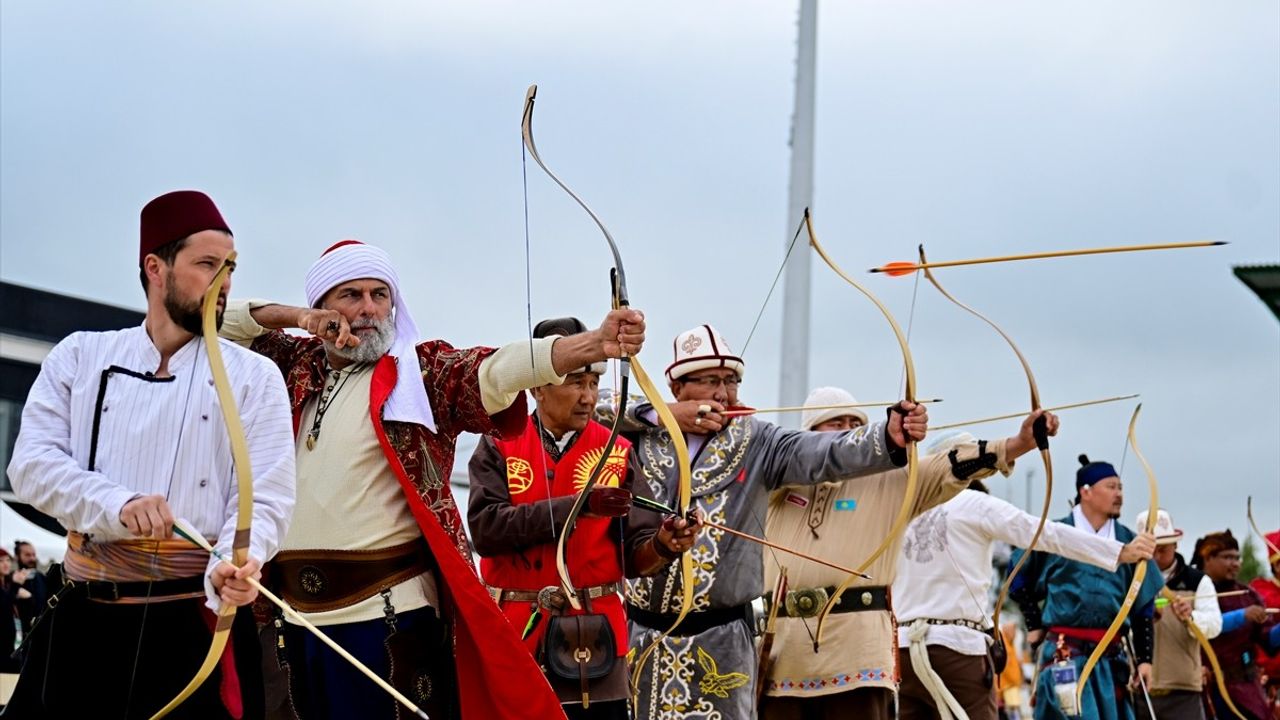Geleneksel Türk Okçuluğu Dünya Göçebe Oyunları'nda Büyüleyici Bir Performans Sergiledi