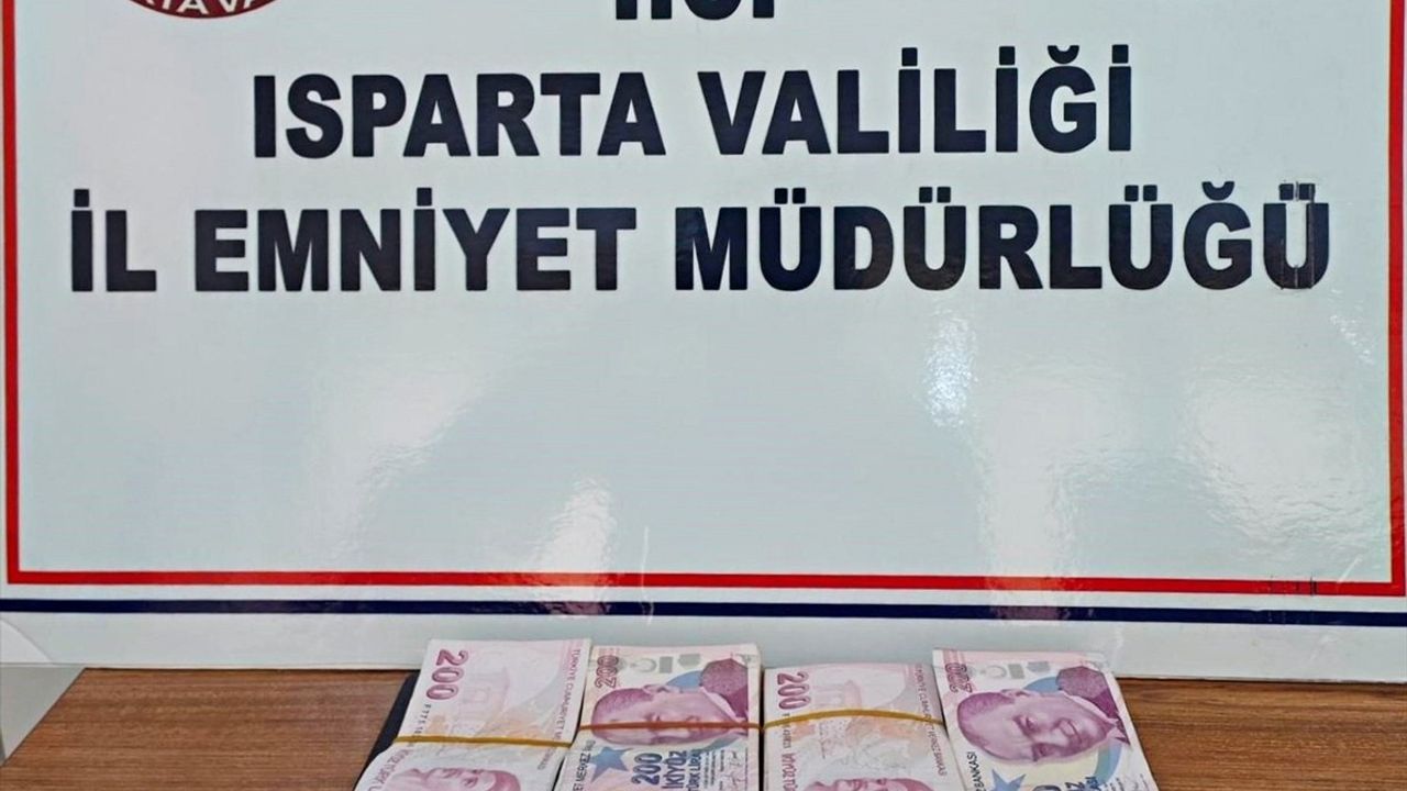 Isparta'da Kapkaççı Güvenlik Görevlisinin Dikkatiyle Yakalandı