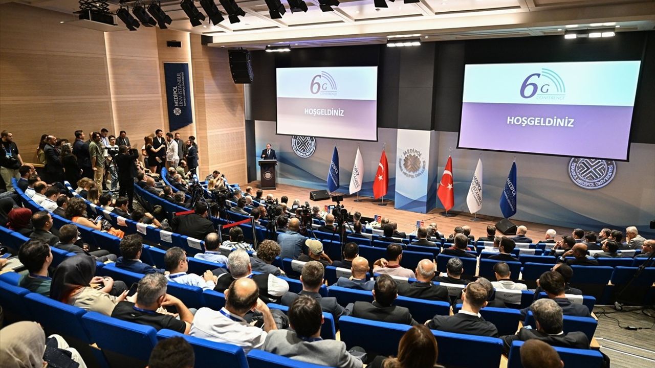 İstanbul Medipol Üniversitesi'nde 6G Konferansı Yapıldı