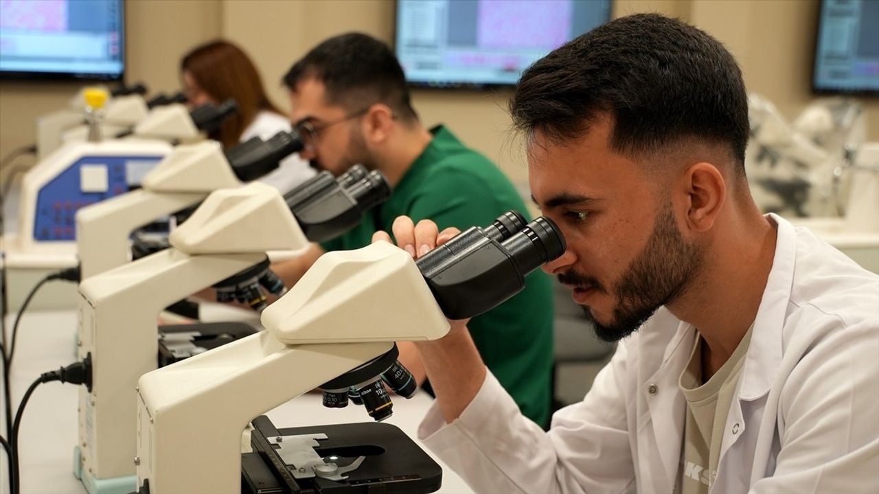 Karabük Üniversitesi Türkiye'nin İlk Sağlık Bilimleri Festivali'ne Ev Sahipliği Yapacak