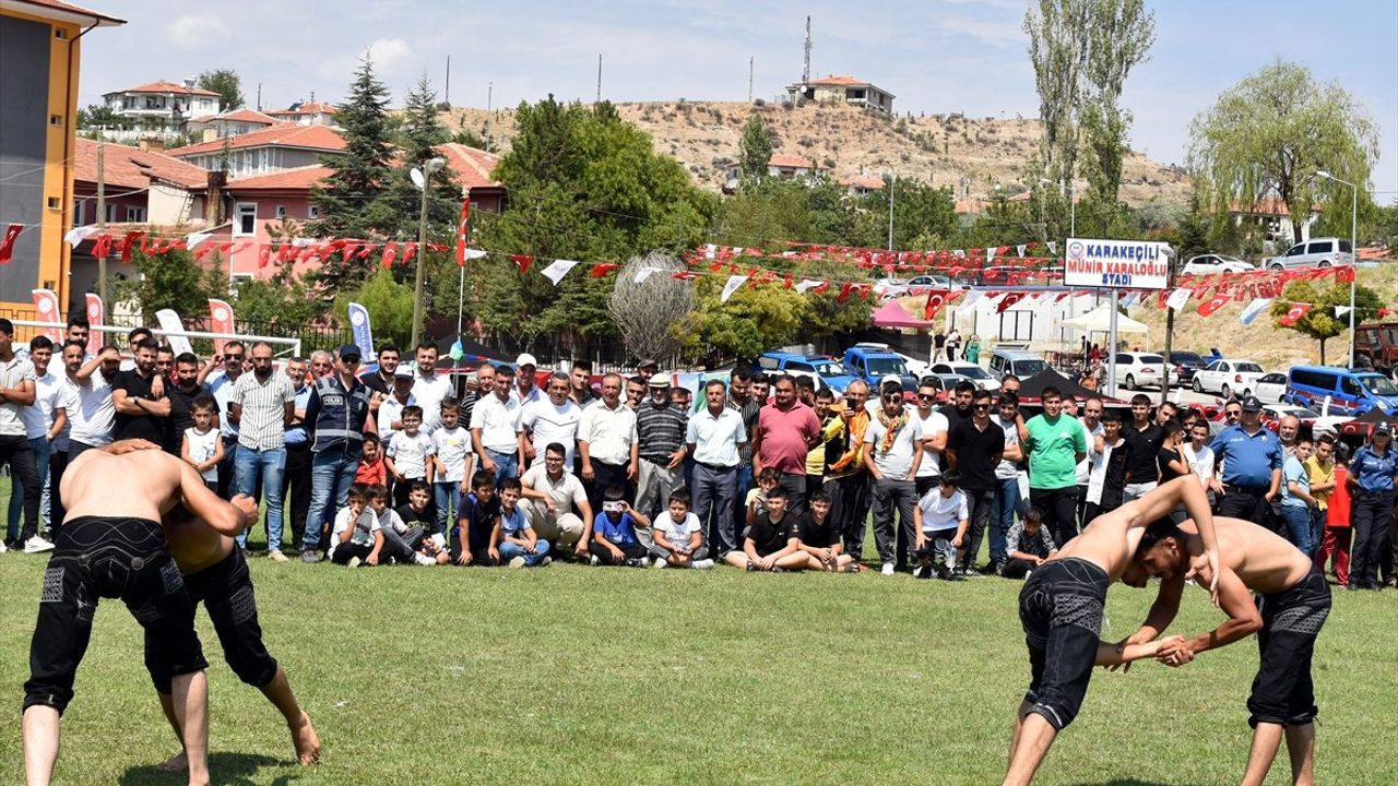 Karakeçili'de Ertuğrul Gazi Kültür Şenliği Coşkuyla Tamamlandı