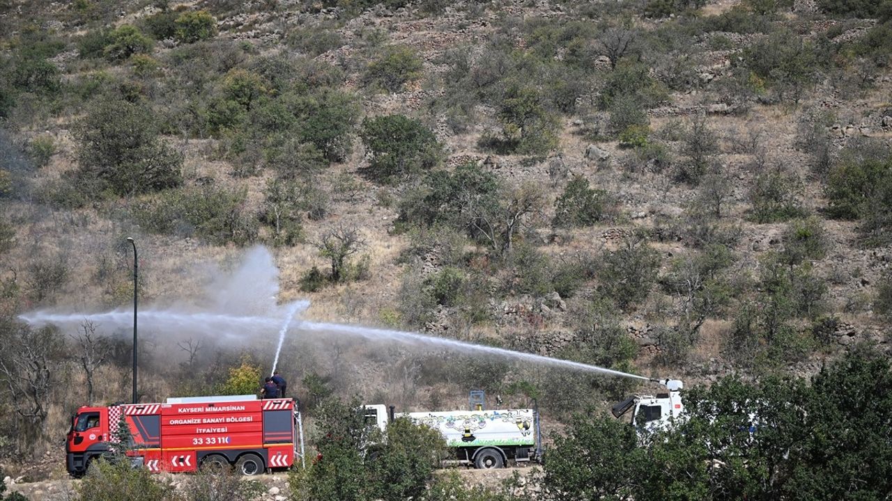 Kayseri'de Ali Dağı Yangın Tatbikatı Gerçekleşti