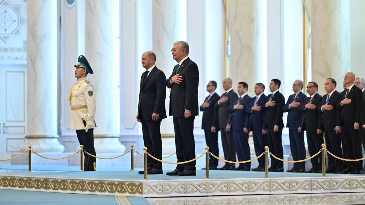 Kazakistan Cumhurbaşkanı Tokayev'den Barış Mesajı