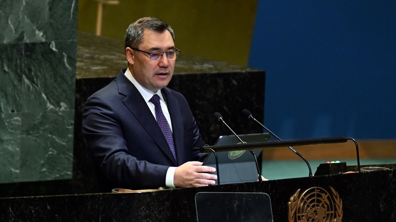 Kırgızistan Cumhurbaşkanı Caparov: Savaşa Değil İnsana Yatırım Yapılmalı
