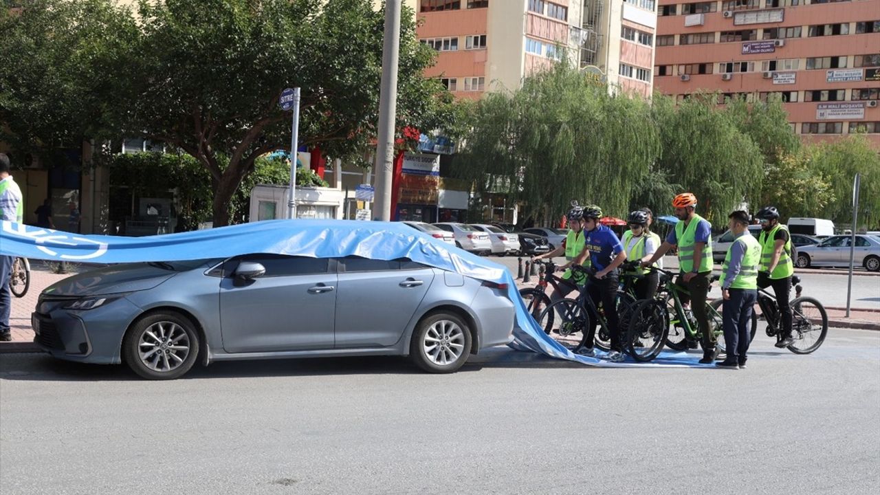 Konya'da Bisiklet Yollarını Koruma Farkındalığı
