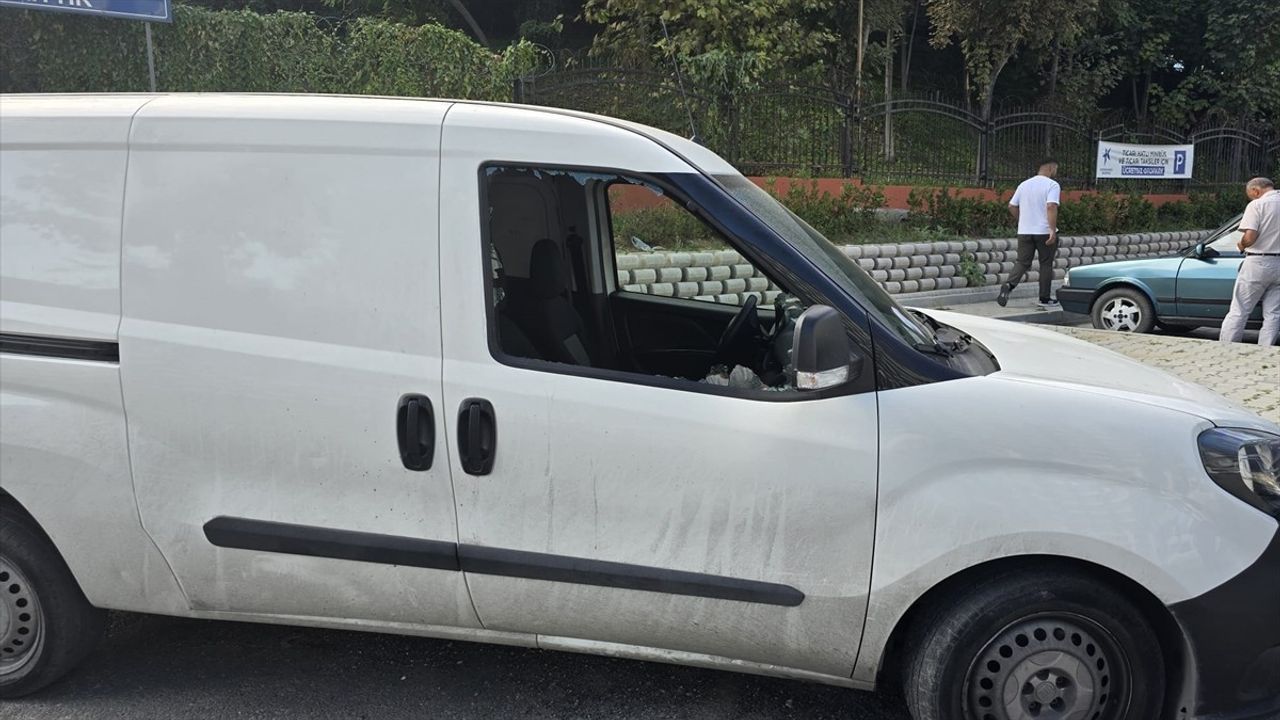 Küçükçekmece Adliyesinde Silahlı Kavga: 1 Gözaltı