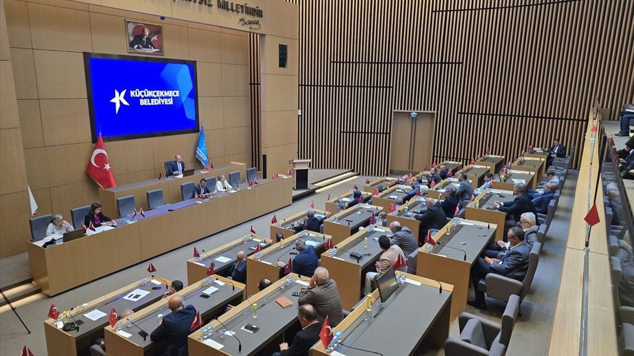 Küçükçekmece Belediyesi Pazaryerini SGK'ye Devretti