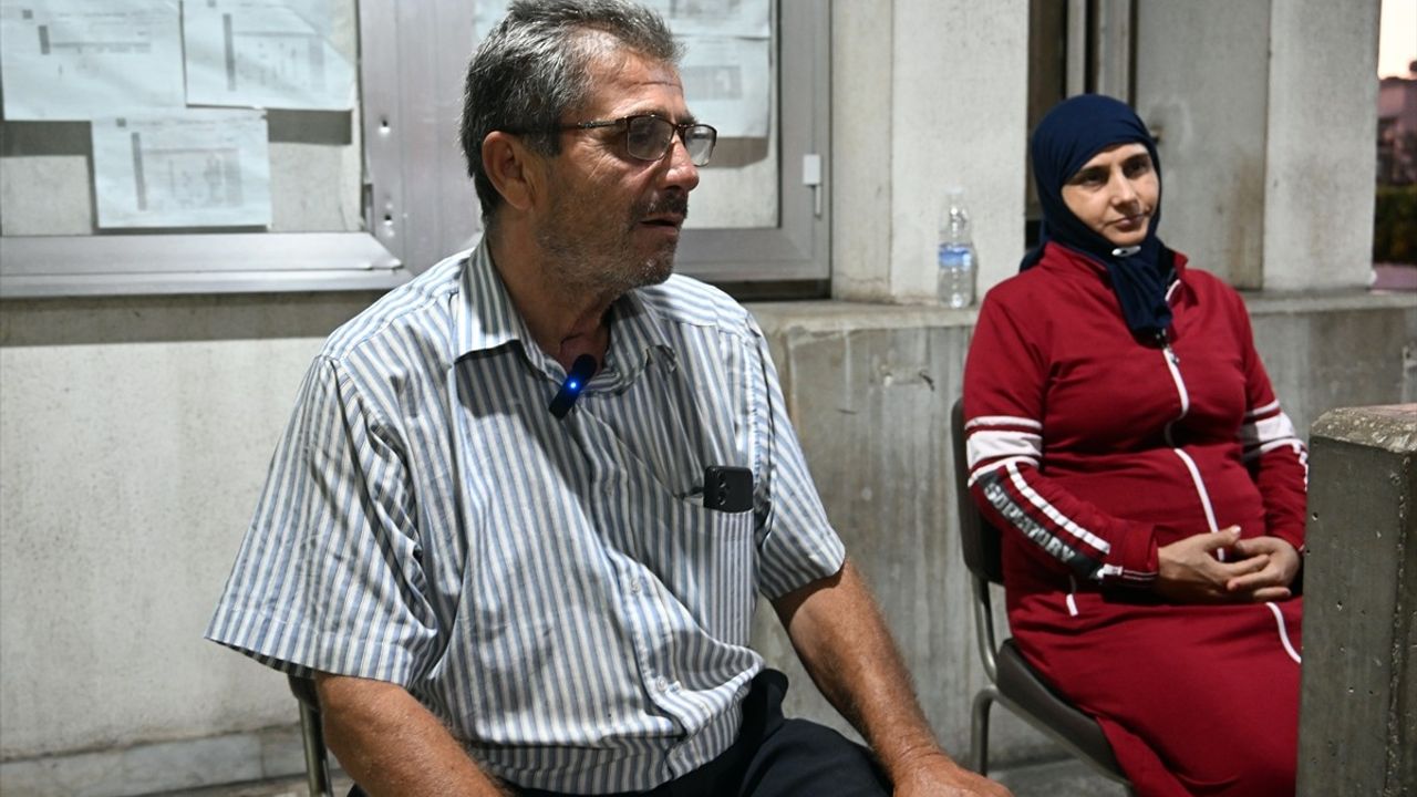 Lübnan'daki İsrail Saldırıları: Güneyden Beyrut'a Kaçışlar Artıyor