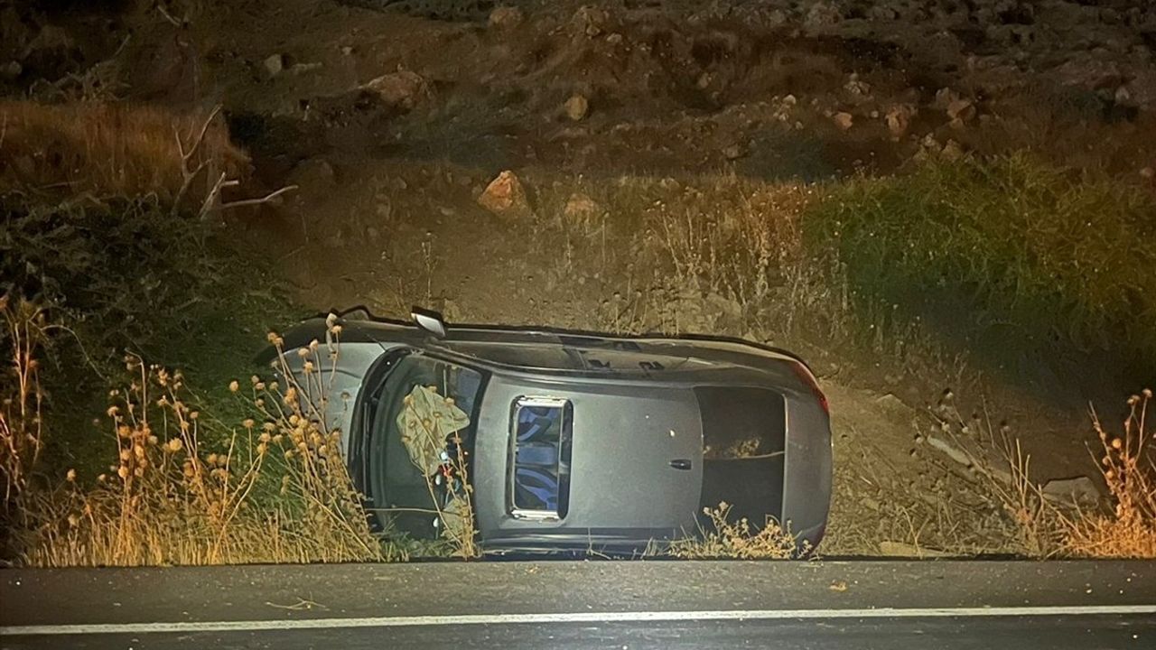 Mardin'de Devrilen Otomobil Kazası: 8 Yaralı