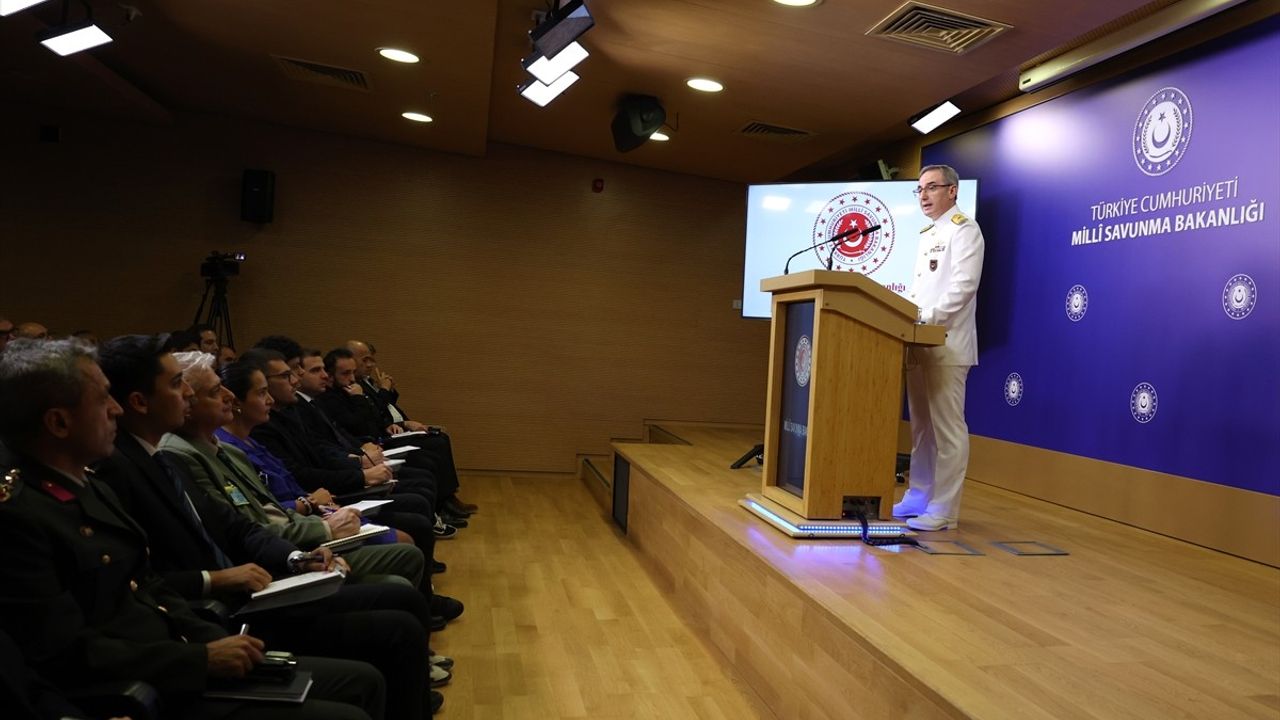 MSB'den Haberler: Terörle Mücadele ve Uluslararası İlişkiler