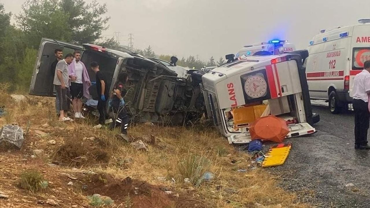 Muğla'da İki Trafik Kazası: 1 Ölü, 14 Yaralı