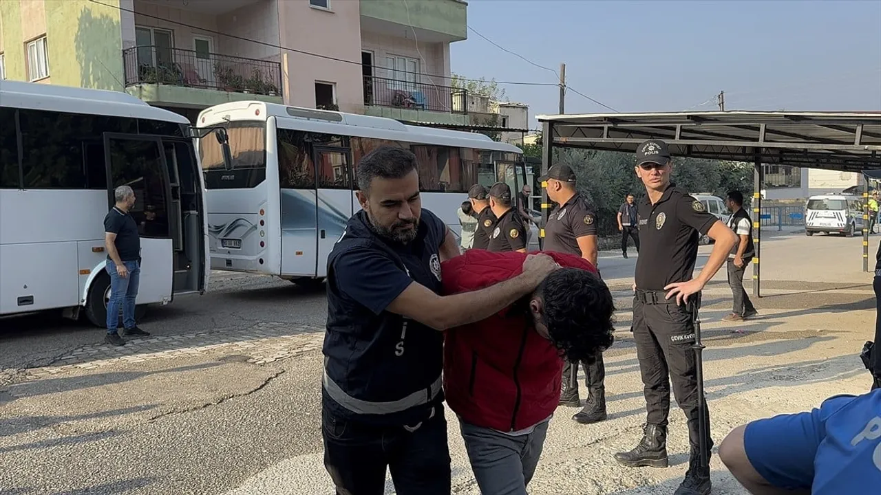 Osmaniye'de Cinsel İstismar Davasında 10 Kişi Tutuklandı