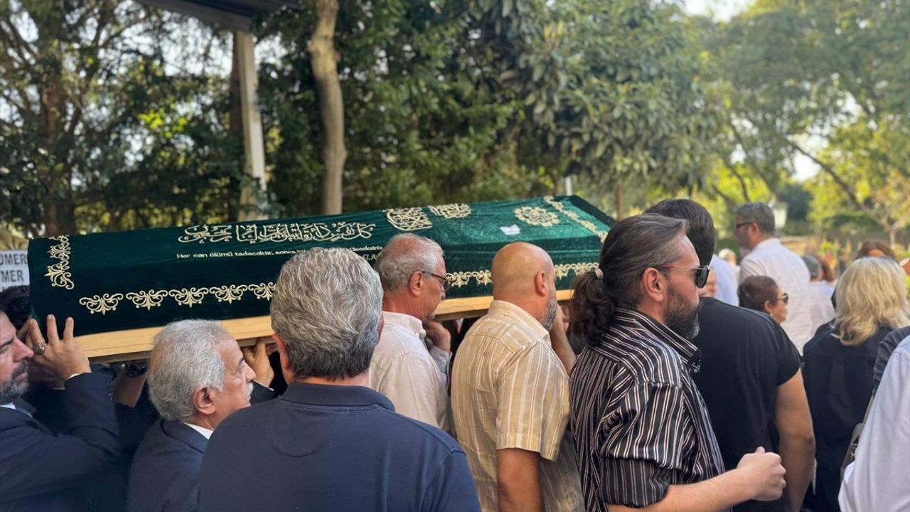 Ressam Teoman Südor'un Cenaze Töreni