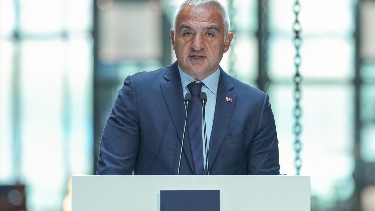 Rixos Tersane İstanbul Açıldı: Kültür ve Turizm Bakanı Ersoy'dan Açıklamalar