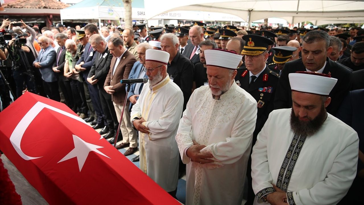 Şehit Jandarma Astsubay Çavuş Mehmet Fatih Çangır, Sakarya'da Son Yolculuğuna Uğurlandı