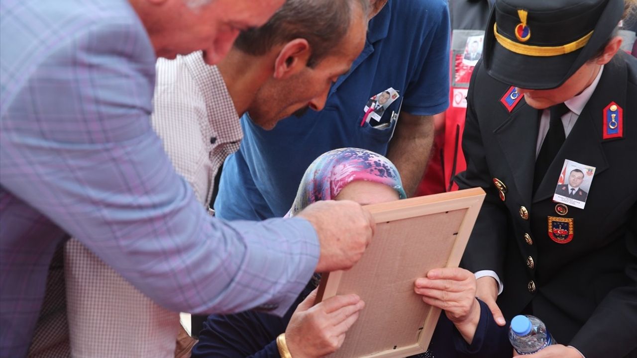 Şehit Jandarma Uzman Onbaşı Doğan Kızılateş'in Cenaze Töreni Gerçekleştirildi