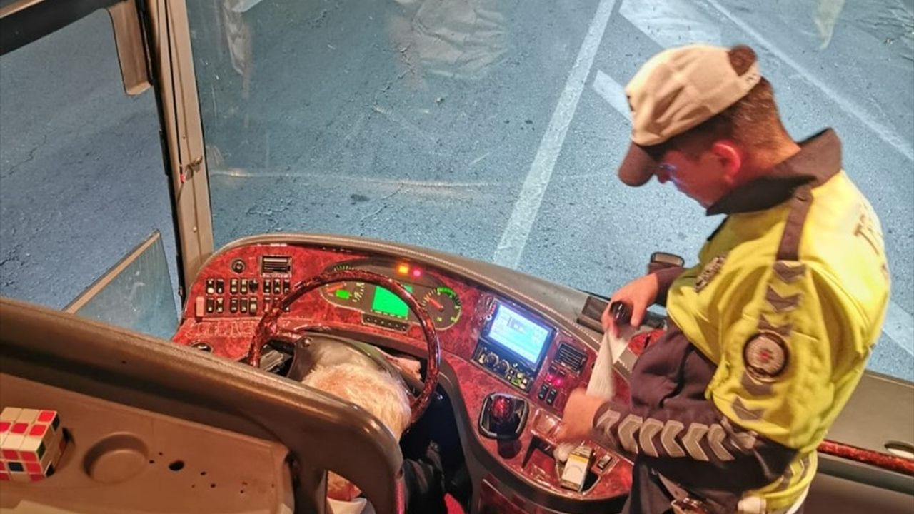 Sivas'ta Devrilen Otobüs Kazası Raporu