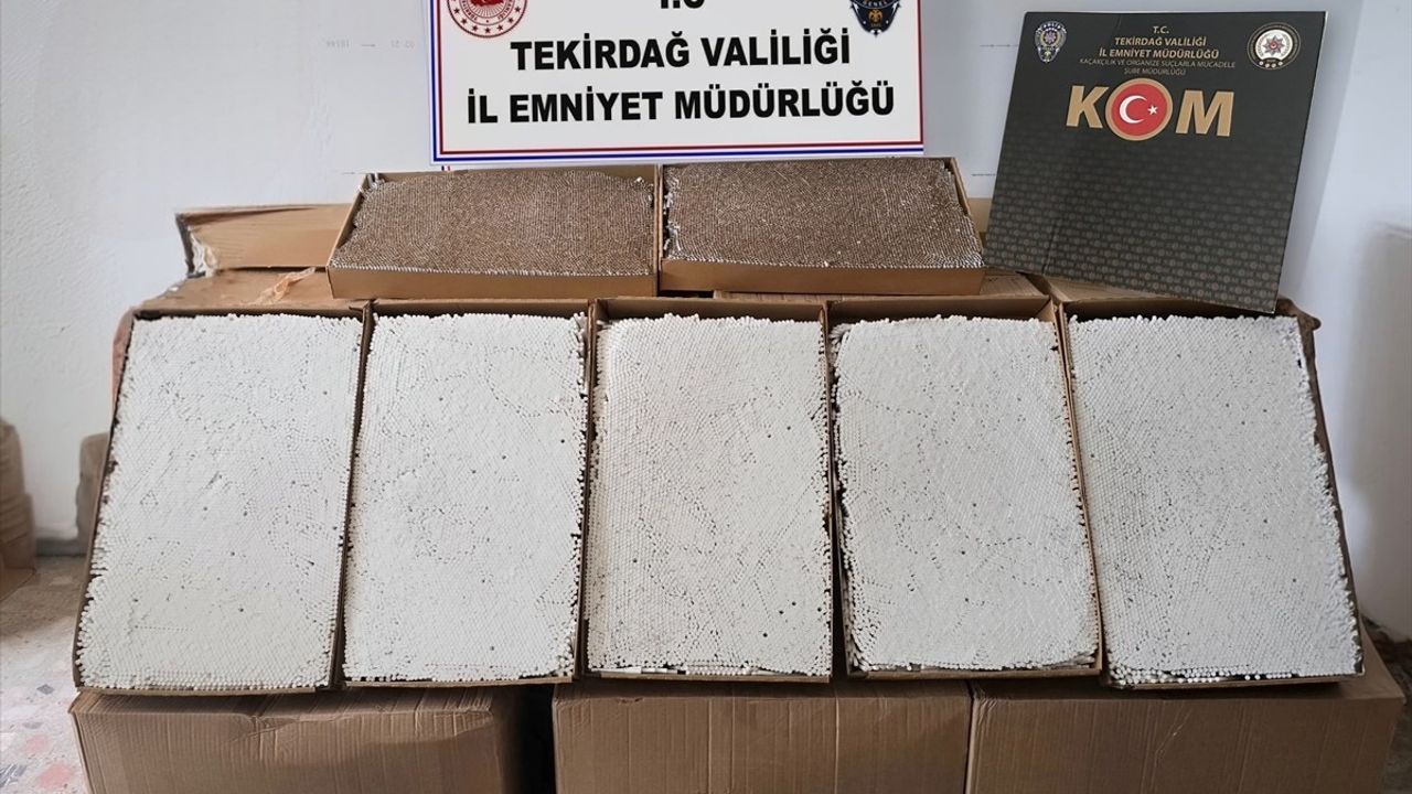 Tekirdağ'da 450 Bin Kaçak Makaron Ele Geçirildi