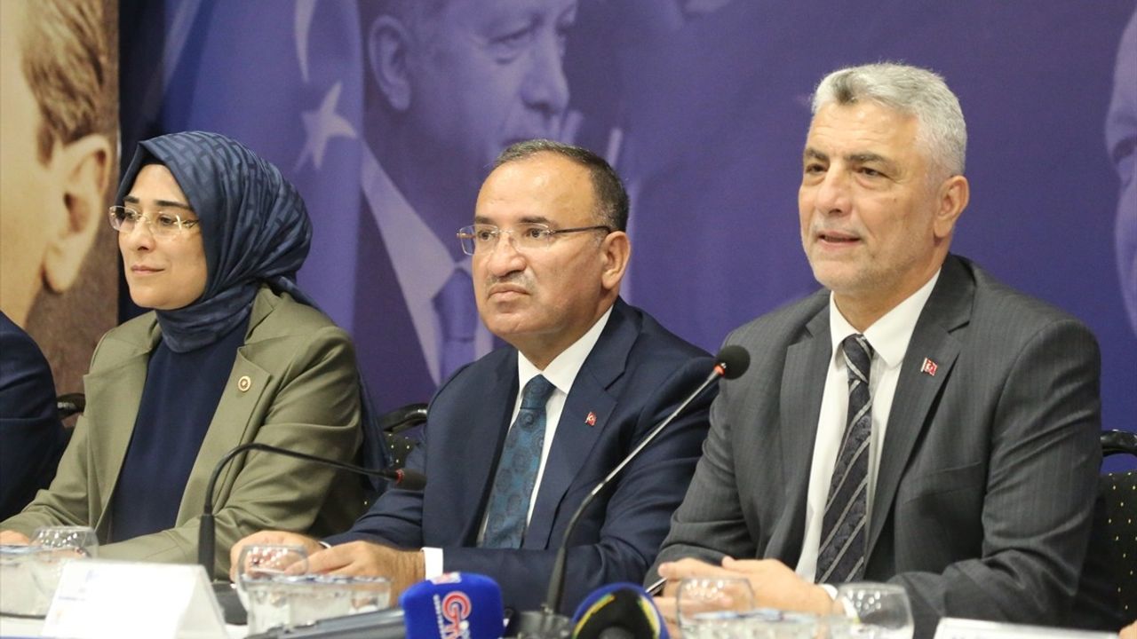 Ticaret Bakanı Bolat, Şanlıurfa'da Ekonomik Güç ve Huzuru Vurguladı