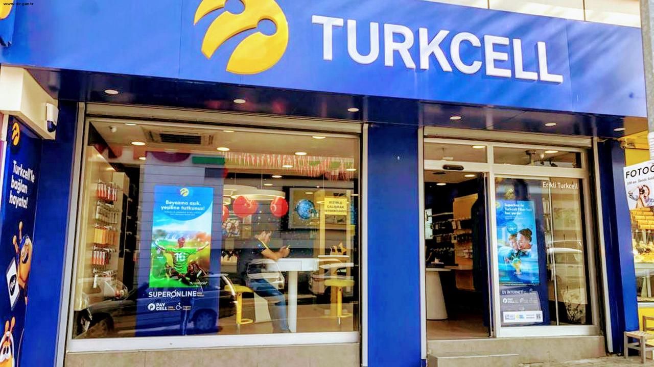 Turkcell Superonline'dan 30. Yıldönümü Hediyesi: 1000 Mbps Ücretsiz İnternet