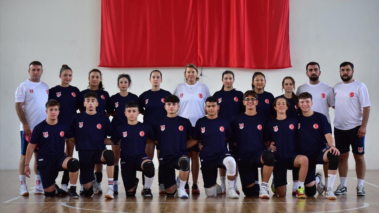 Türkiye Gençlik Beyzbol5 Takımı Erciyes'te Avrupa Şampiyonası İçin Hazırlanıyor