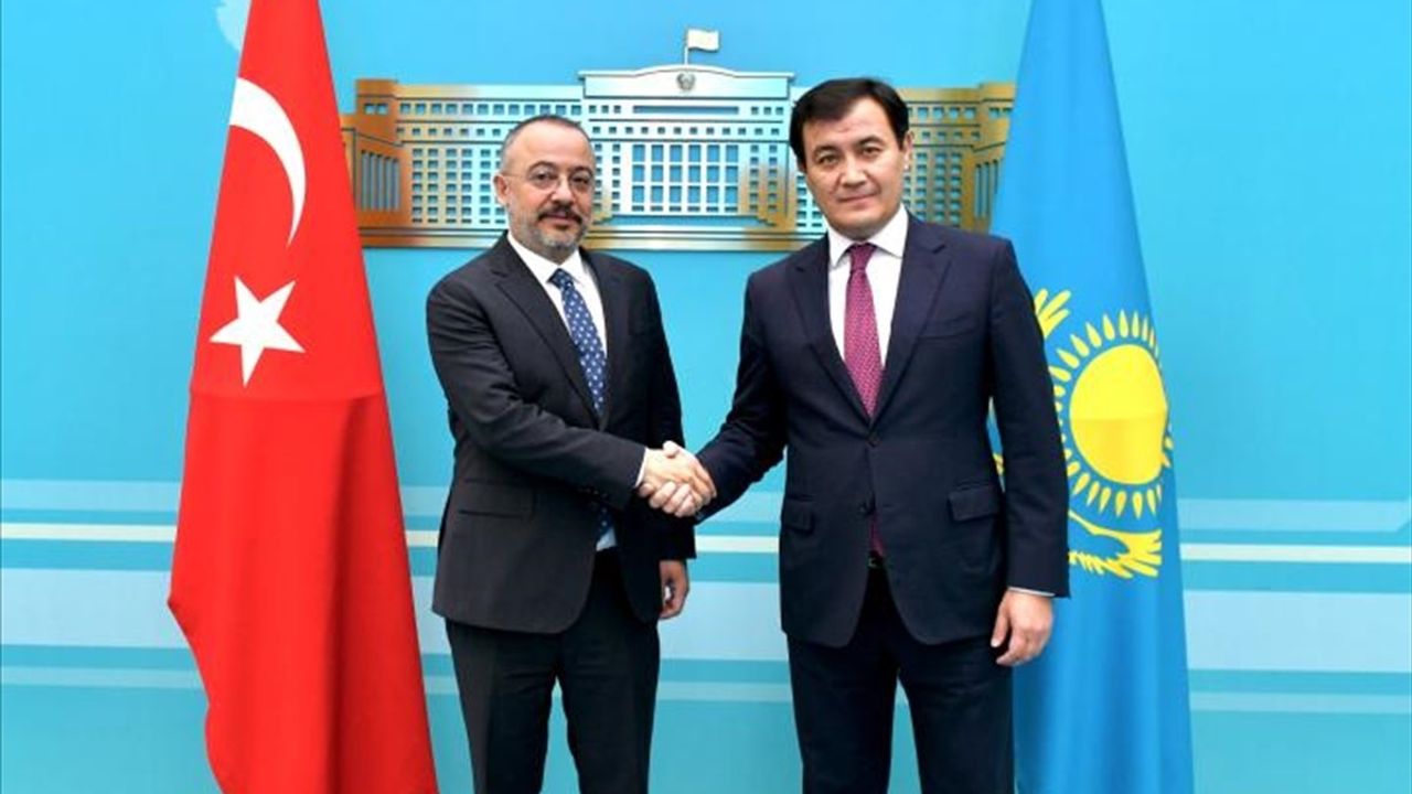 Türkiye ve Kazakistan Stratejik Ortaklıklarını Derinleştiriyor