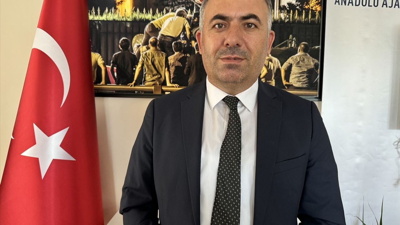 Umut Kervanı Vakfı'ndan Gençlere Evlilik Desteği