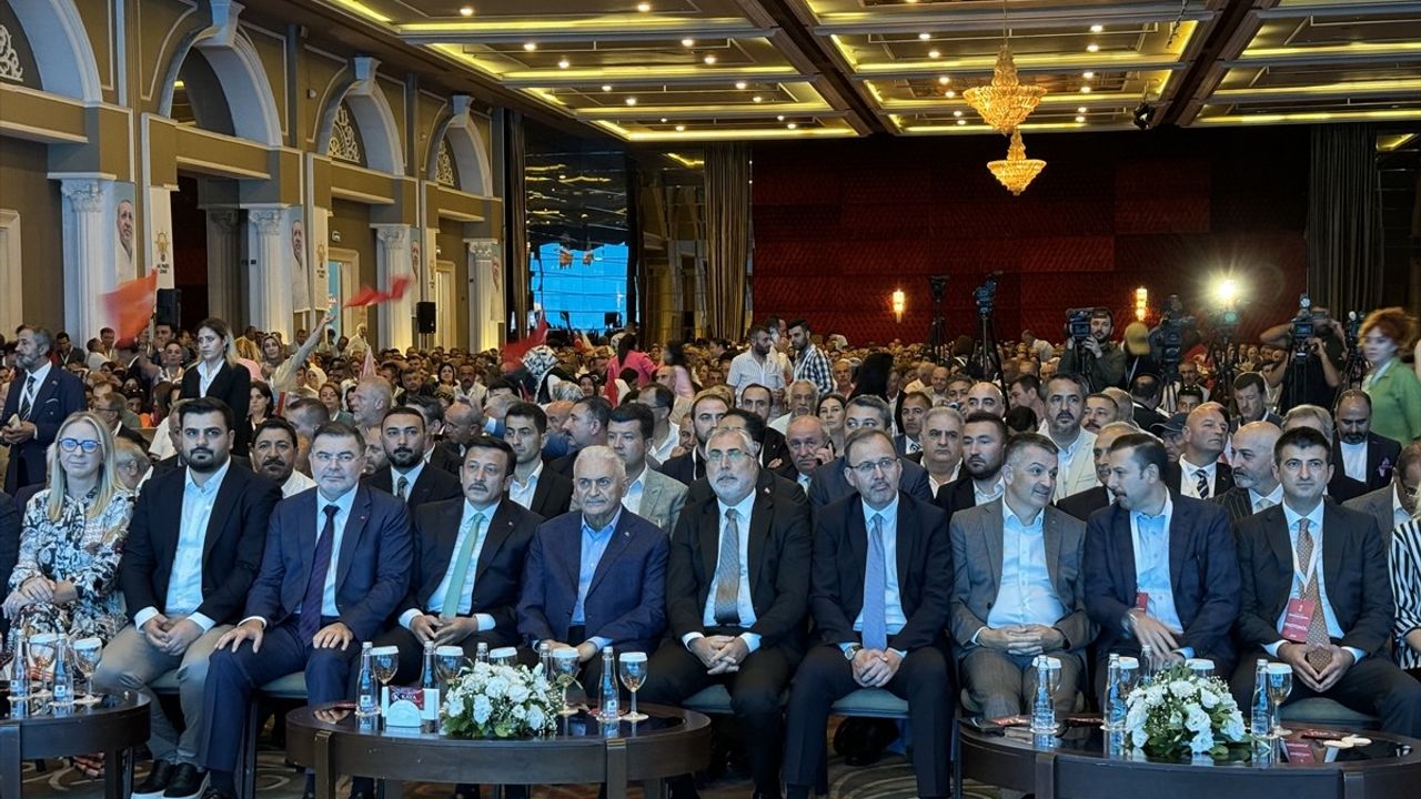 Vedat Işıkhan'dan İzmir'deki SGK Borçlarına Sert Çıkış