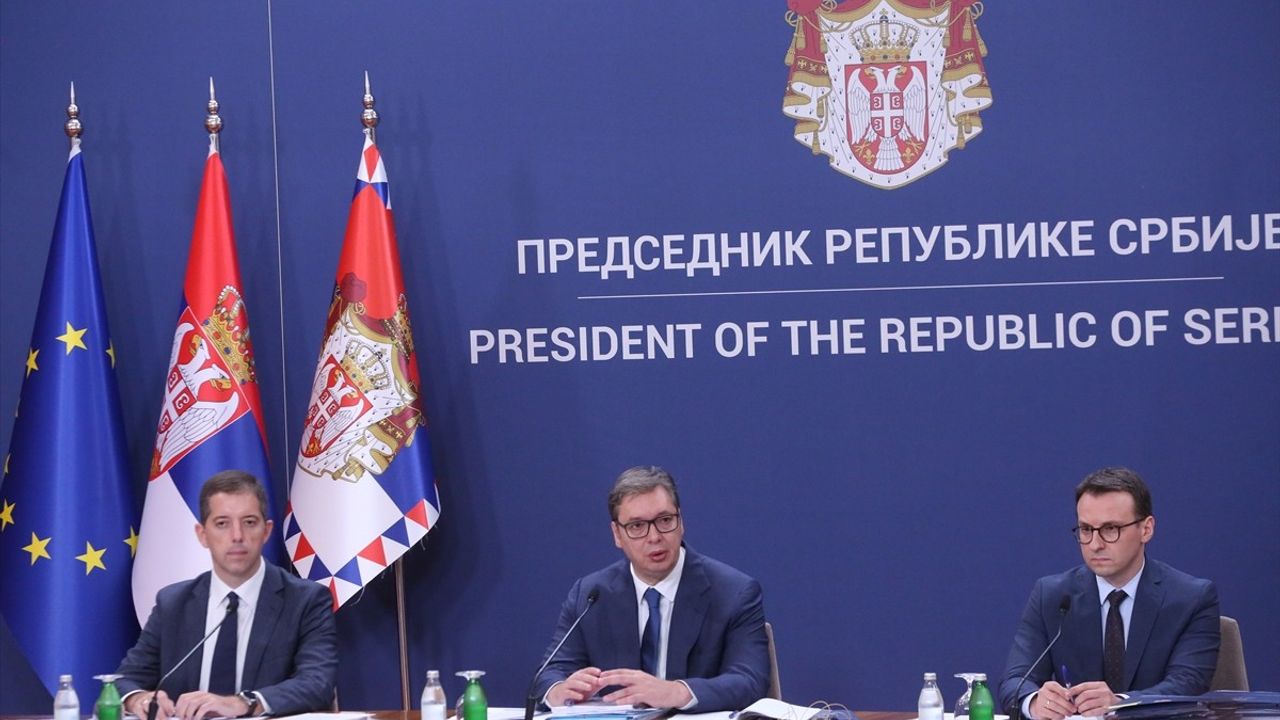 Vucic'ten Belgrad-Priştine Diyalogunda Statüko Uyarısı