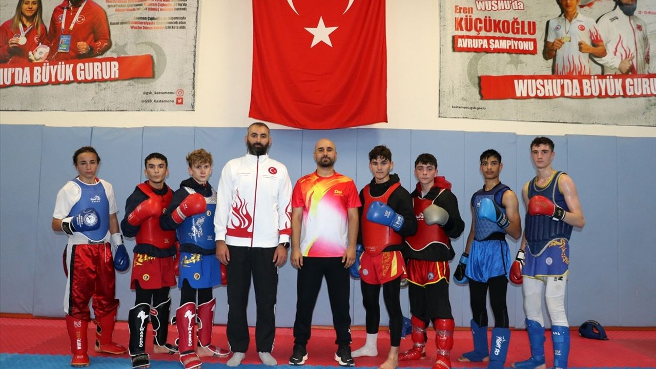 Wushu Genç Milli Takımı Dünya Şampiyonası'nda Madalya Hedefliyor