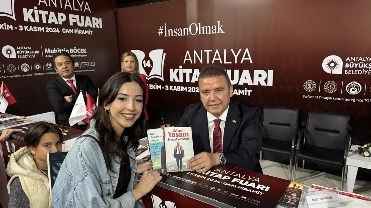 14. Antalya Kitap Fuarı Başlıyor: Kitapseverlere İlham Veriyor
