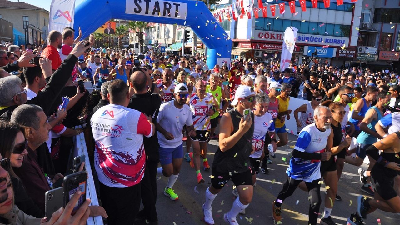 16. Uluslararası Tarsus Yarı Maratonu'nda Kenyalı Atletler Zirvede