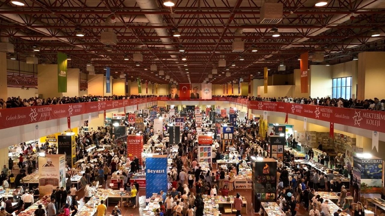 7. Kayseri Kitap Fuarı'na Rekor Katılım