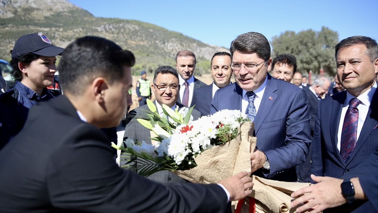 Adalet Bakanı Tunç'tan Seydikemer'de Eğitim ve İbadet Yatırımları