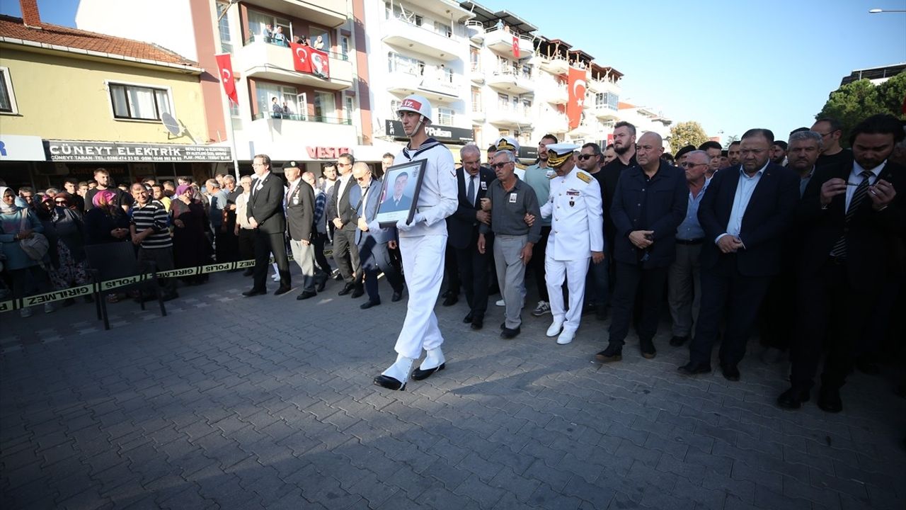 Ağrı'da Şehit Olan Piyade Uzman Çavuş Burak Geniş'in Cenazesi Defnedildi