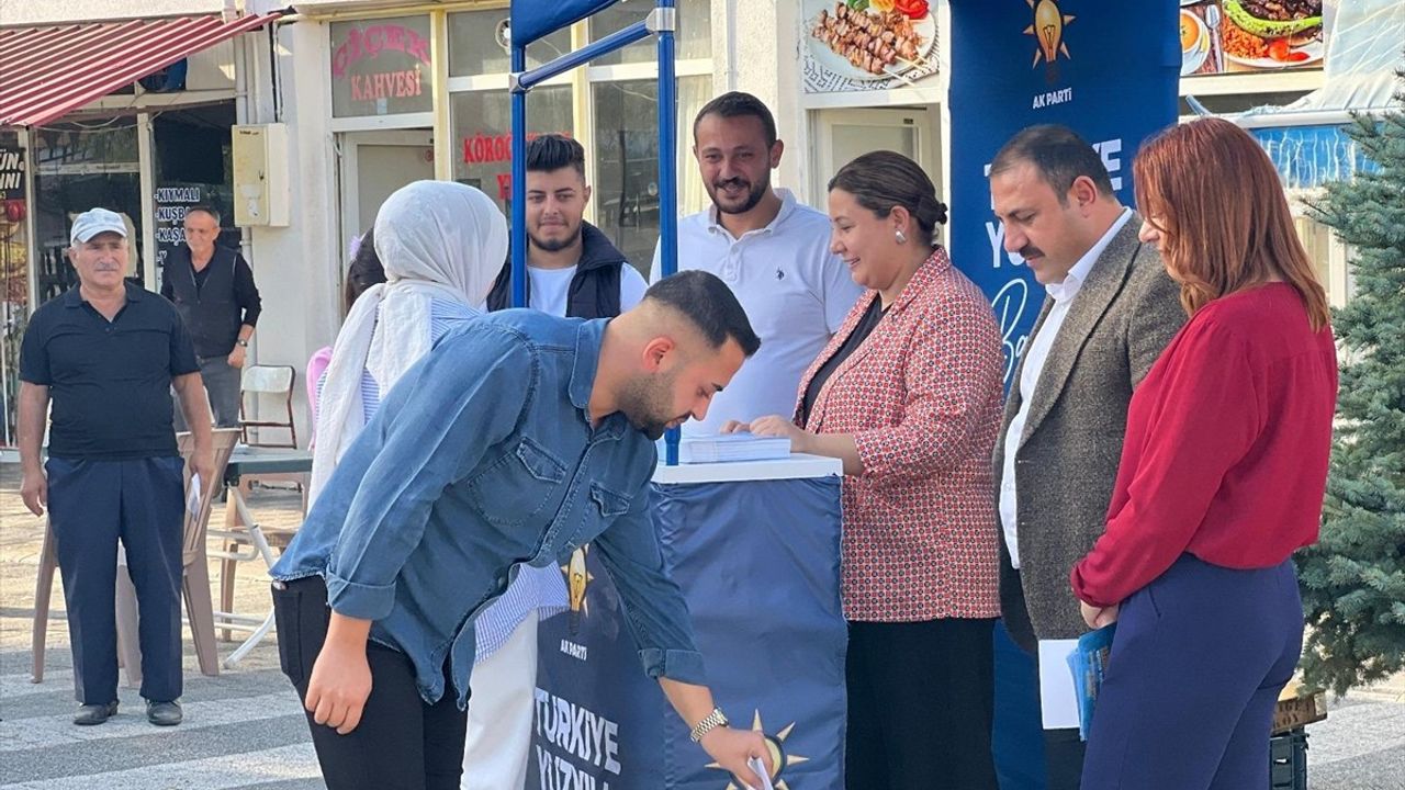 AK Parti İlçe Kongrelerine Resmi Başlangıç Verdi